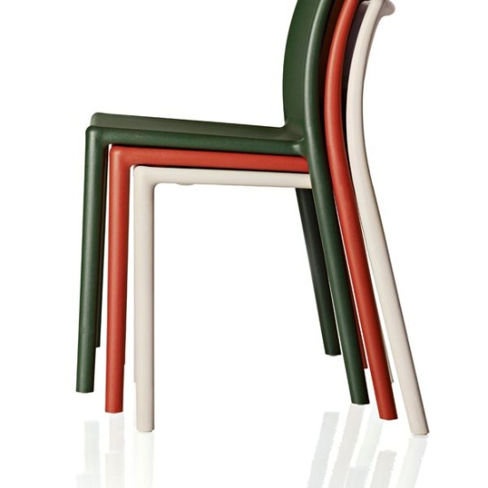 krzesła-dostawne-magis-air-chair.1