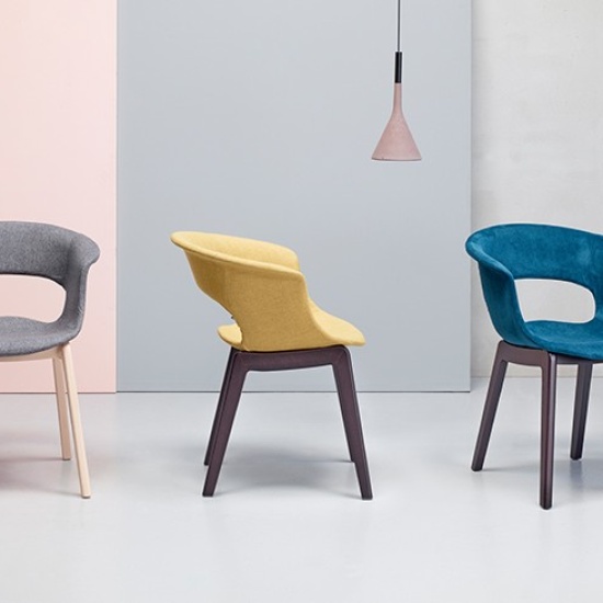 Natural-Mis_N-pop-krzeslo-tapicerowane-Scab-design (1)